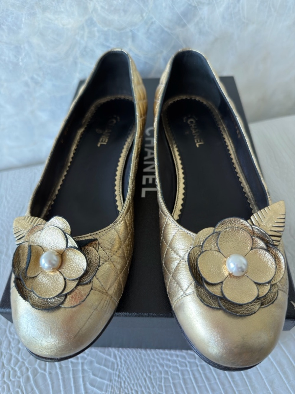 Chanel Gold Metallic Floral Ballet low heels  Flats shoes Size 39,5 - Picture 5 of 16